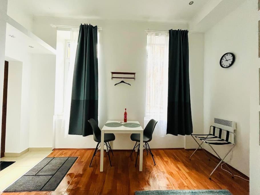 Kazy8 New Life Apartment 부다페스트 외부 사진